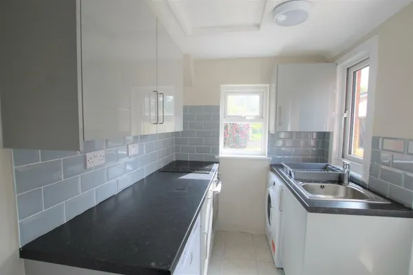 Flat Vicarage Road in Maidstone