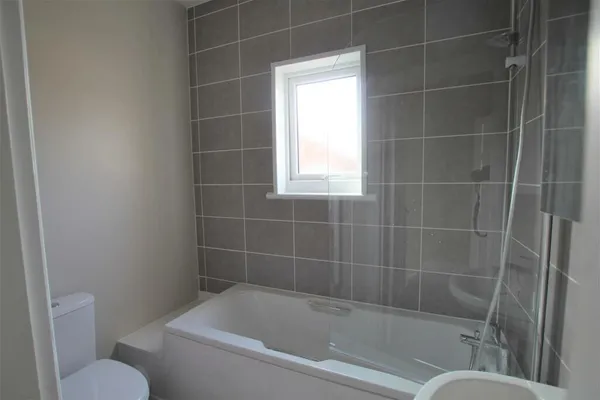 Flat Vicarage Road in Maidstone