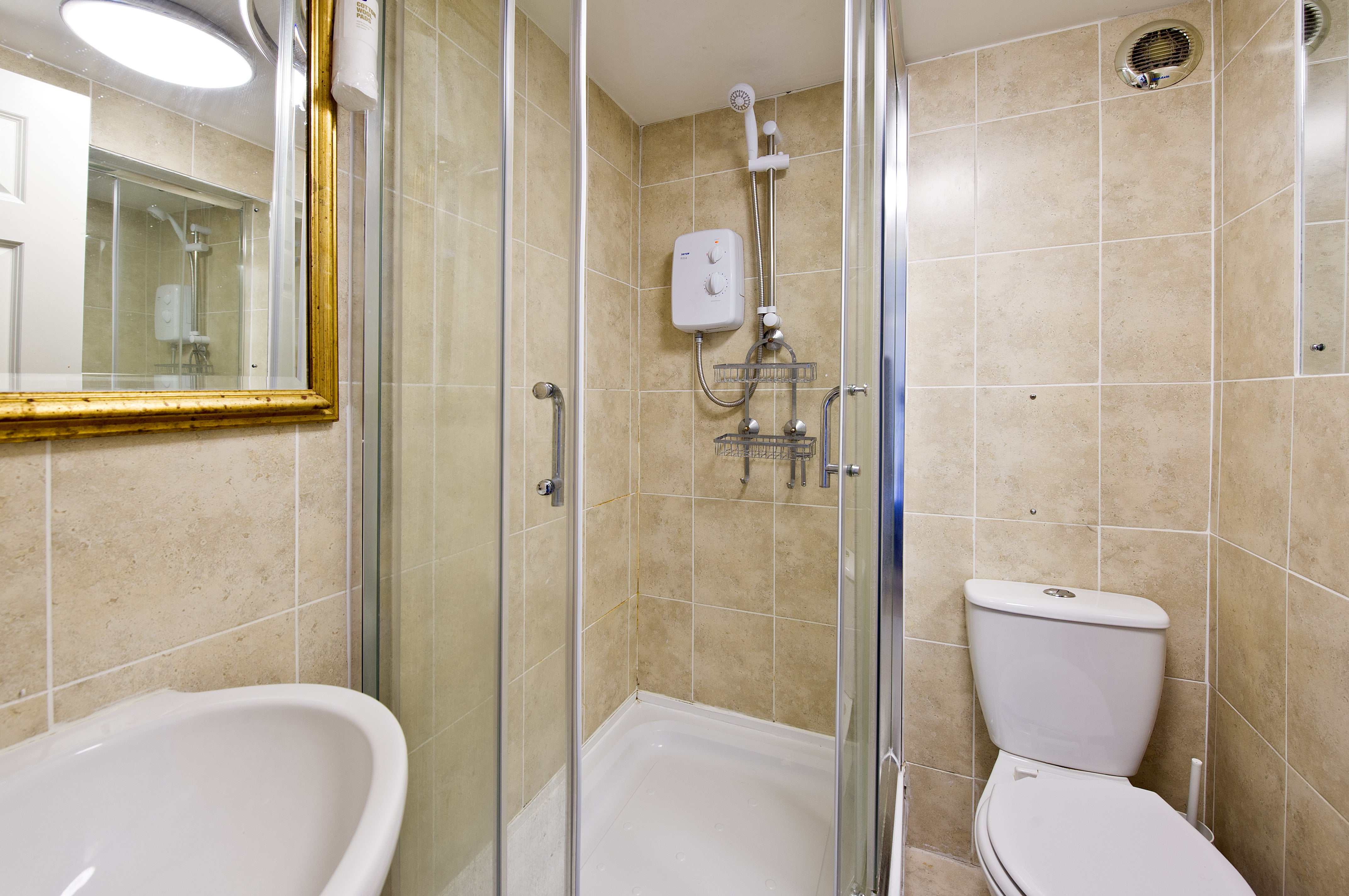 Flat Richmond Hill in Greater London