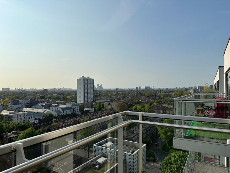 Room Beechwood Road in Greater London