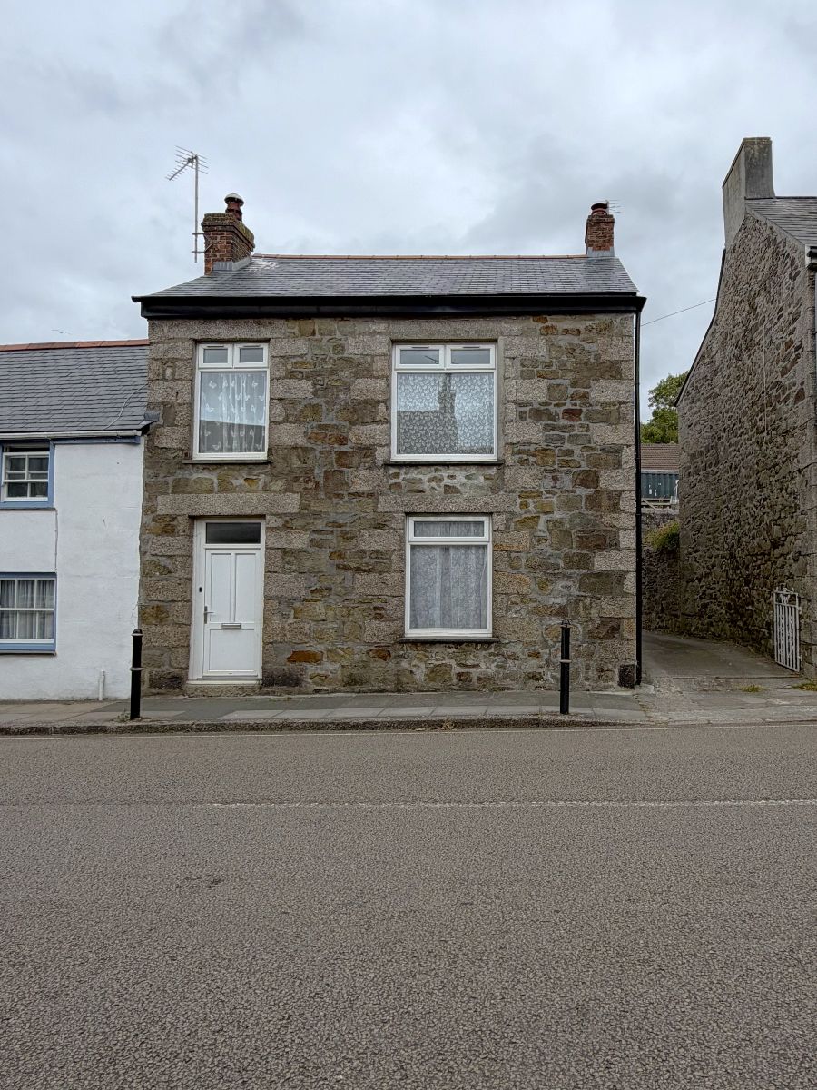 House Meneage Street in Helston