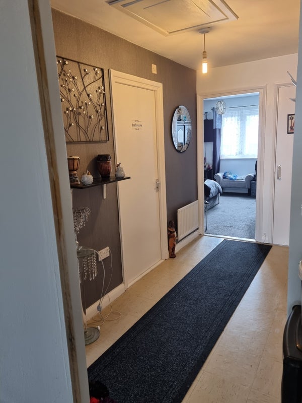 Room Queensbridge Road in Greater London