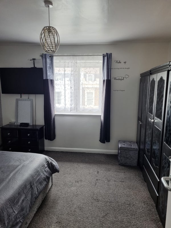 Room Queensbridge Road in Greater London