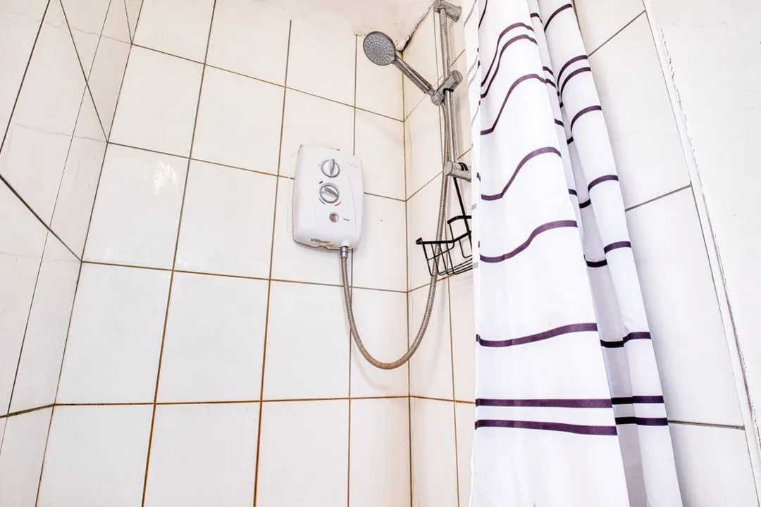 Room Somner Close in Canterbury