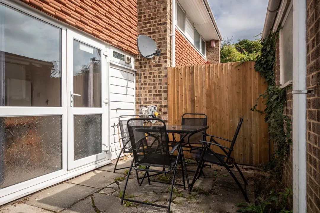 Room Somner Close in Canterbury