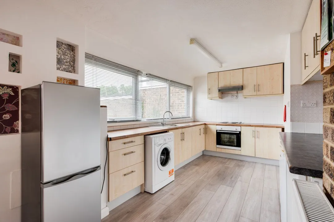 Room Somner Close in Canterbury