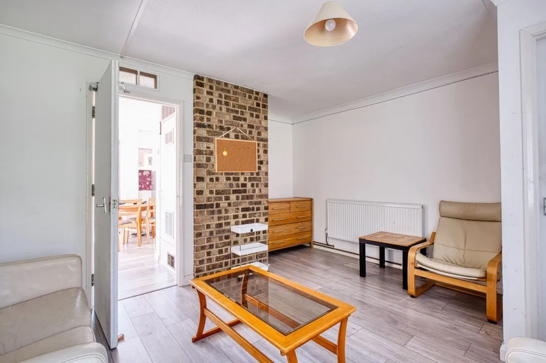 House Somner Close in Canterbury