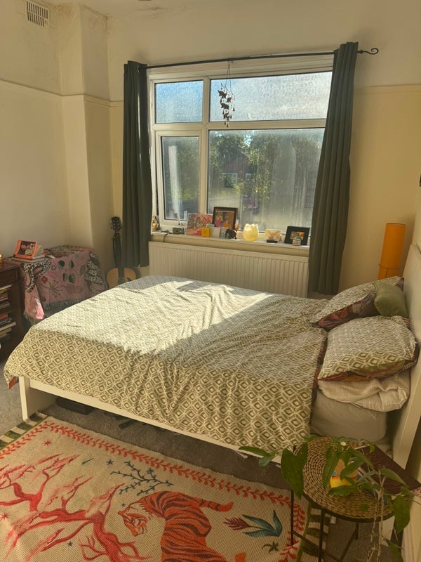 Room Erlington Avenue in Trafford