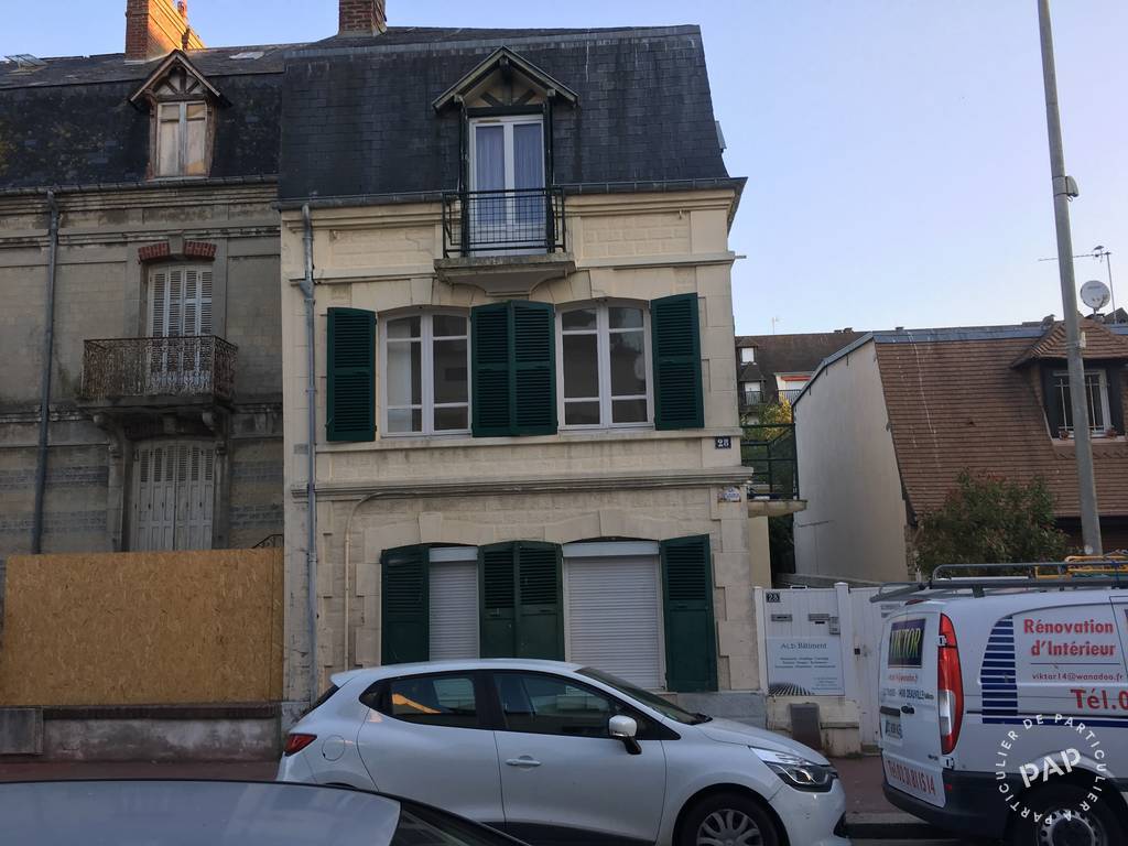 Appartement Place Louis Armand à Deauville
