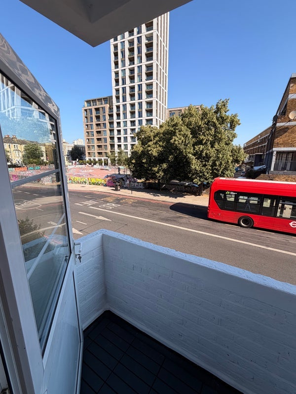 Room Stockwell Park Walk in Greater London