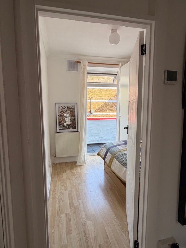 Room Stockwell Park Walk in Greater London