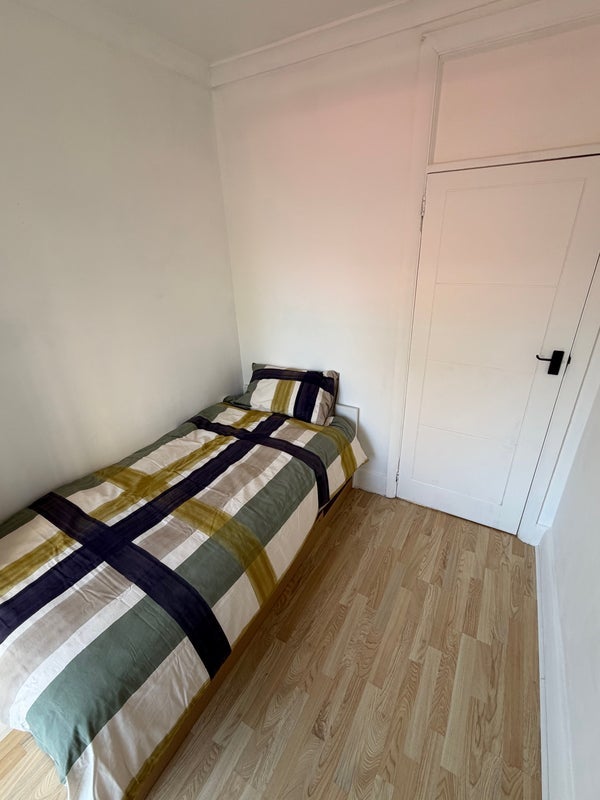 Room Stockwell Park Walk in Greater London