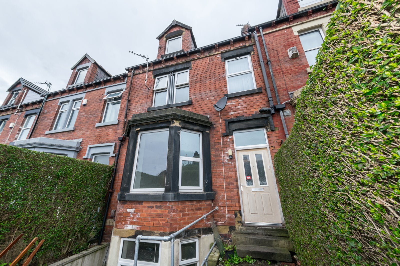 Flat Haddon Avenue in Leeds