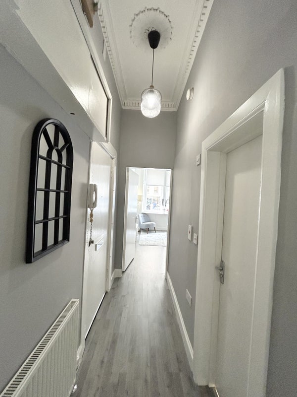 Flat Rose Street in Glasgow