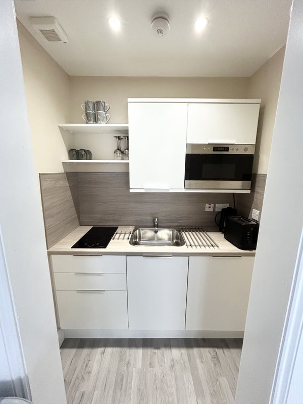 Flat Rose Street in Glasgow