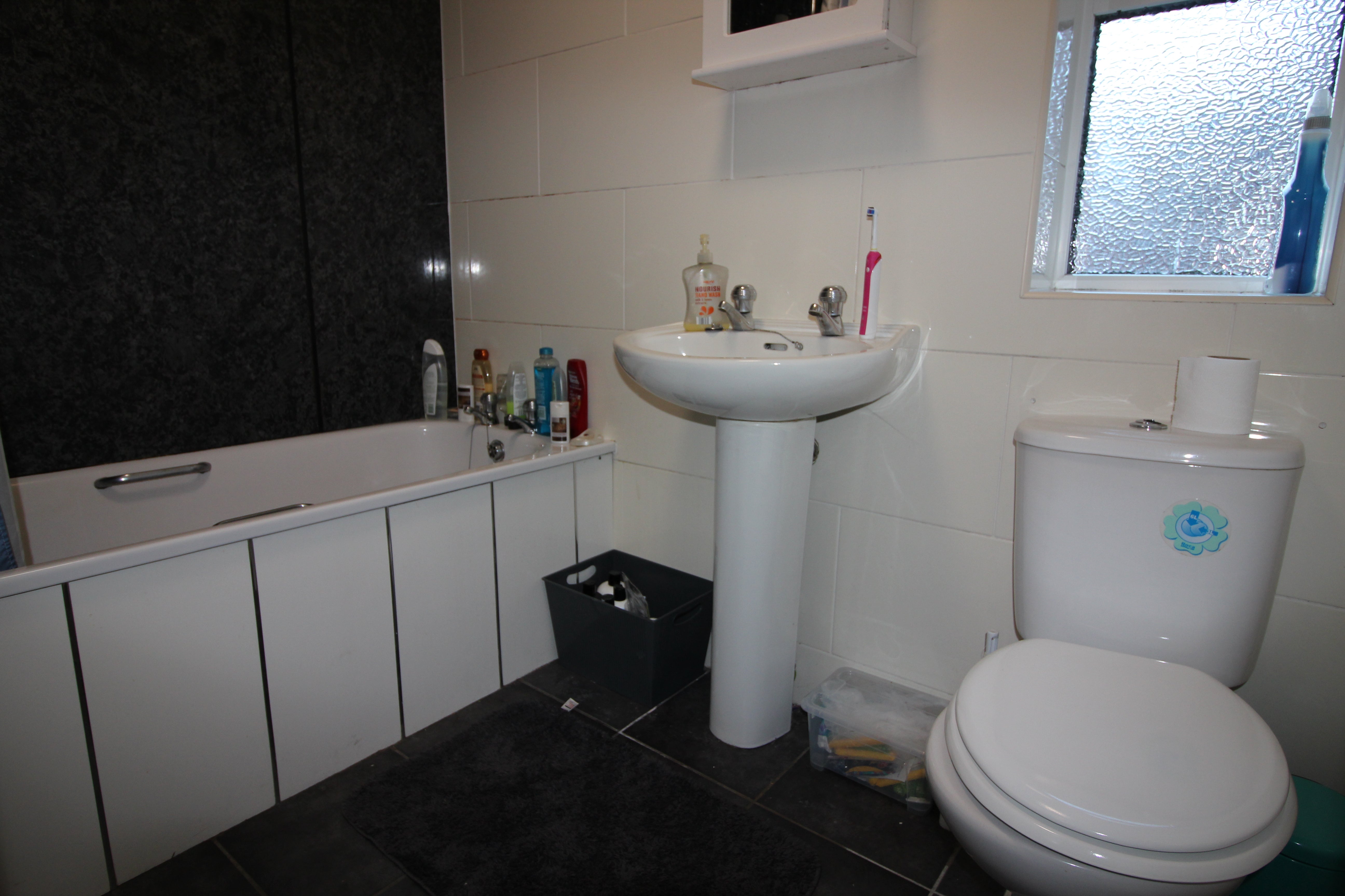 Flat Tavistock Road in Newcastle upon Tyne