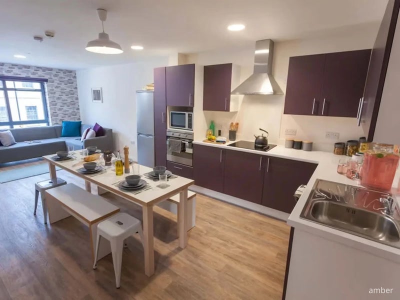 Room Hanover Square in Newcastle upon Tyne