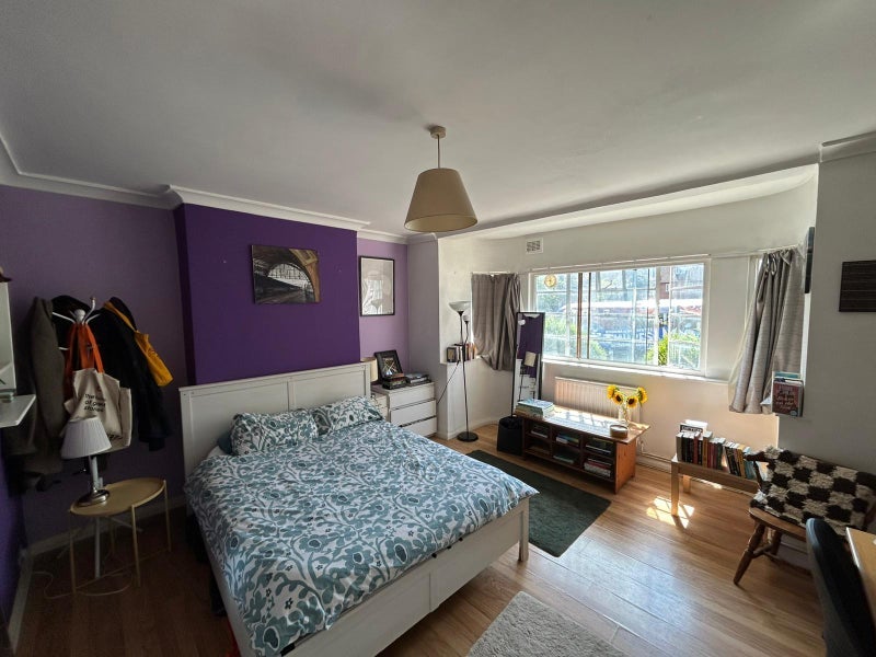 Room Seven Sisters Road in Greater London