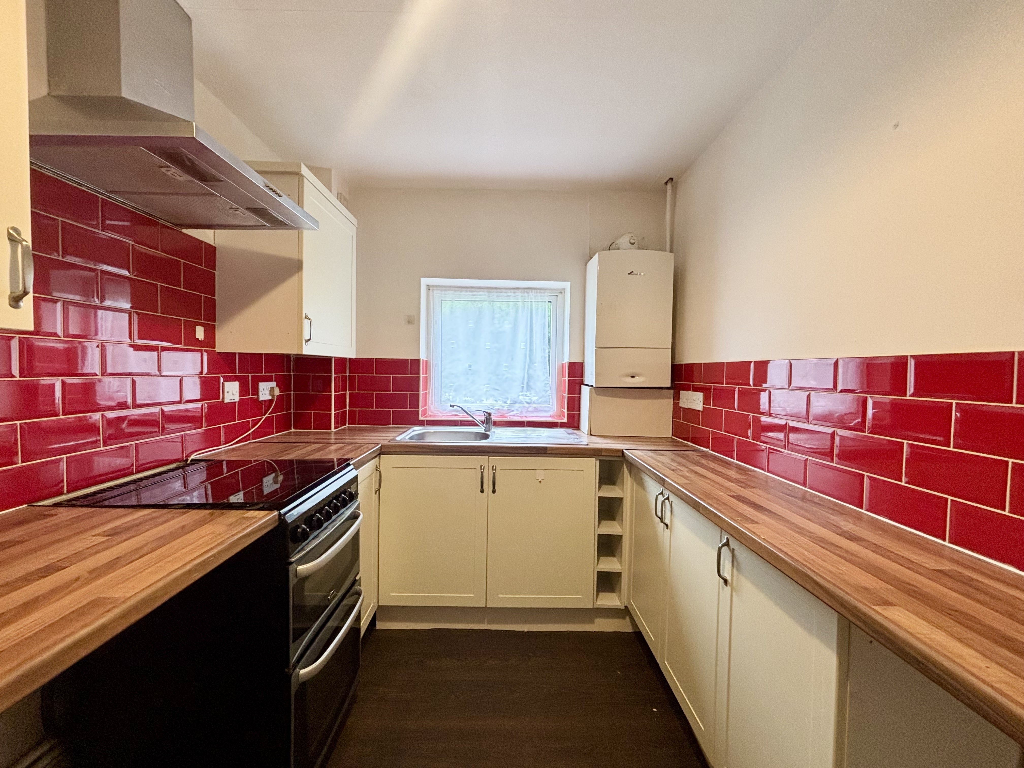 Flat Wellesley Gardens in Birmingham
