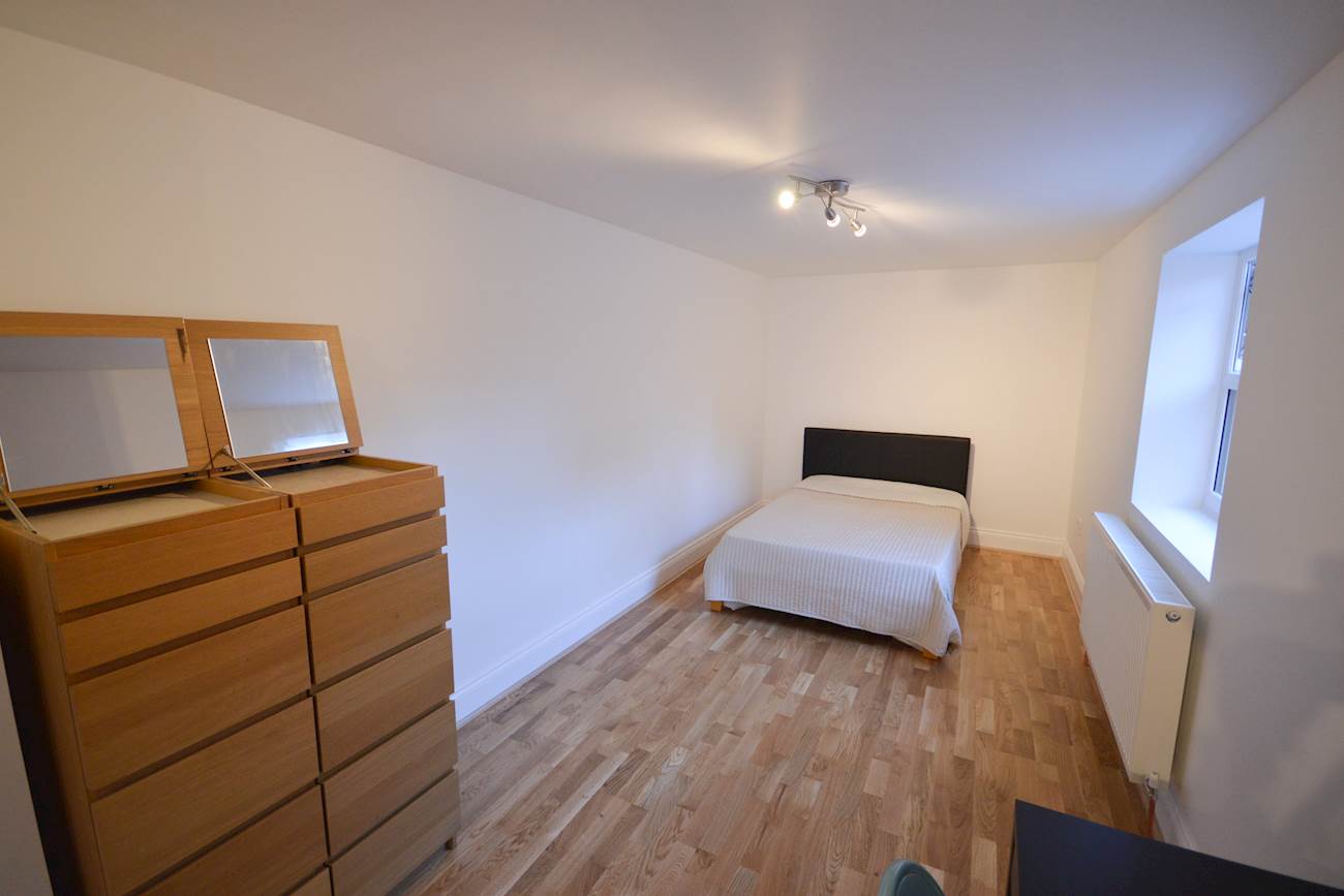 Flat Osborne Avenue in Newcastle upon Tyne