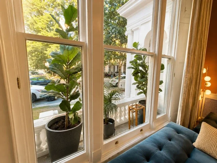 Flat Leinster Gardens in City of Westminster