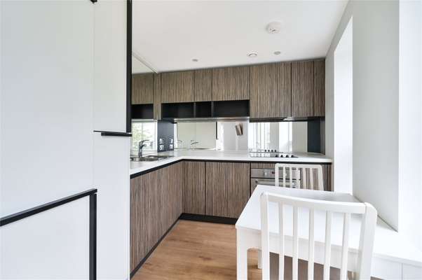 Flat Conington Road in Greater London