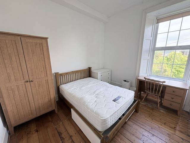 Room Queen Street in Stirling
