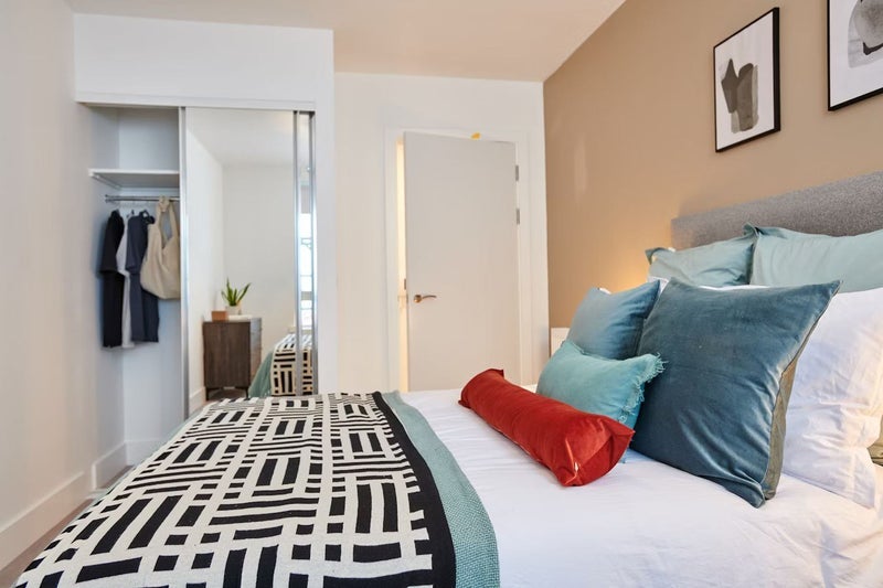 Flat Norah Smyth Road in Greater London