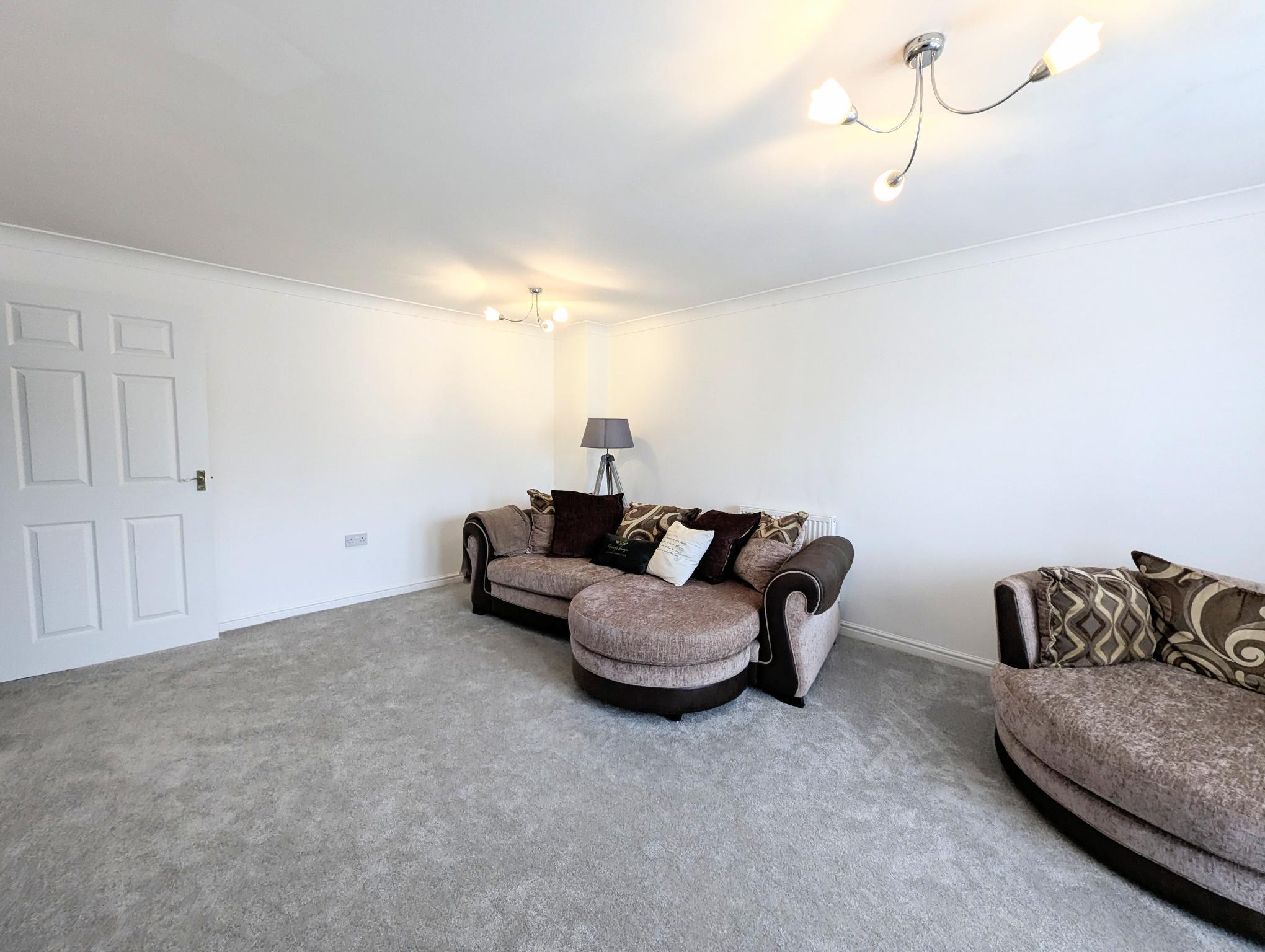Flat Wells Close in Portsmouth