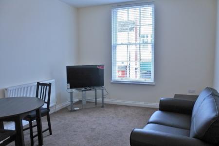 Flat New Street in Basingstoke and Deane