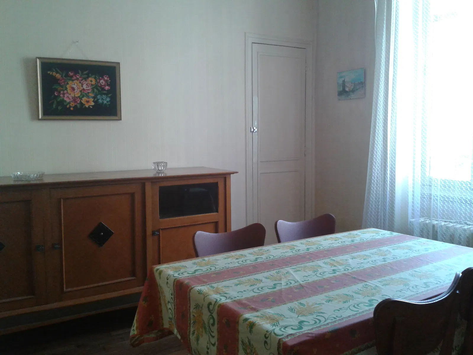 Chambre Rue Neuve Bergère à Dijon