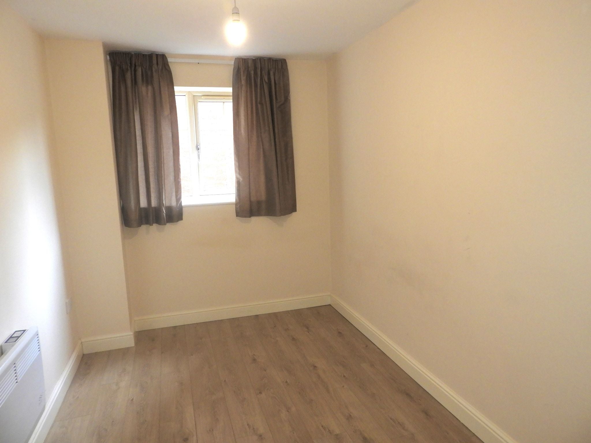 Flat Thorne Road in Doncaster