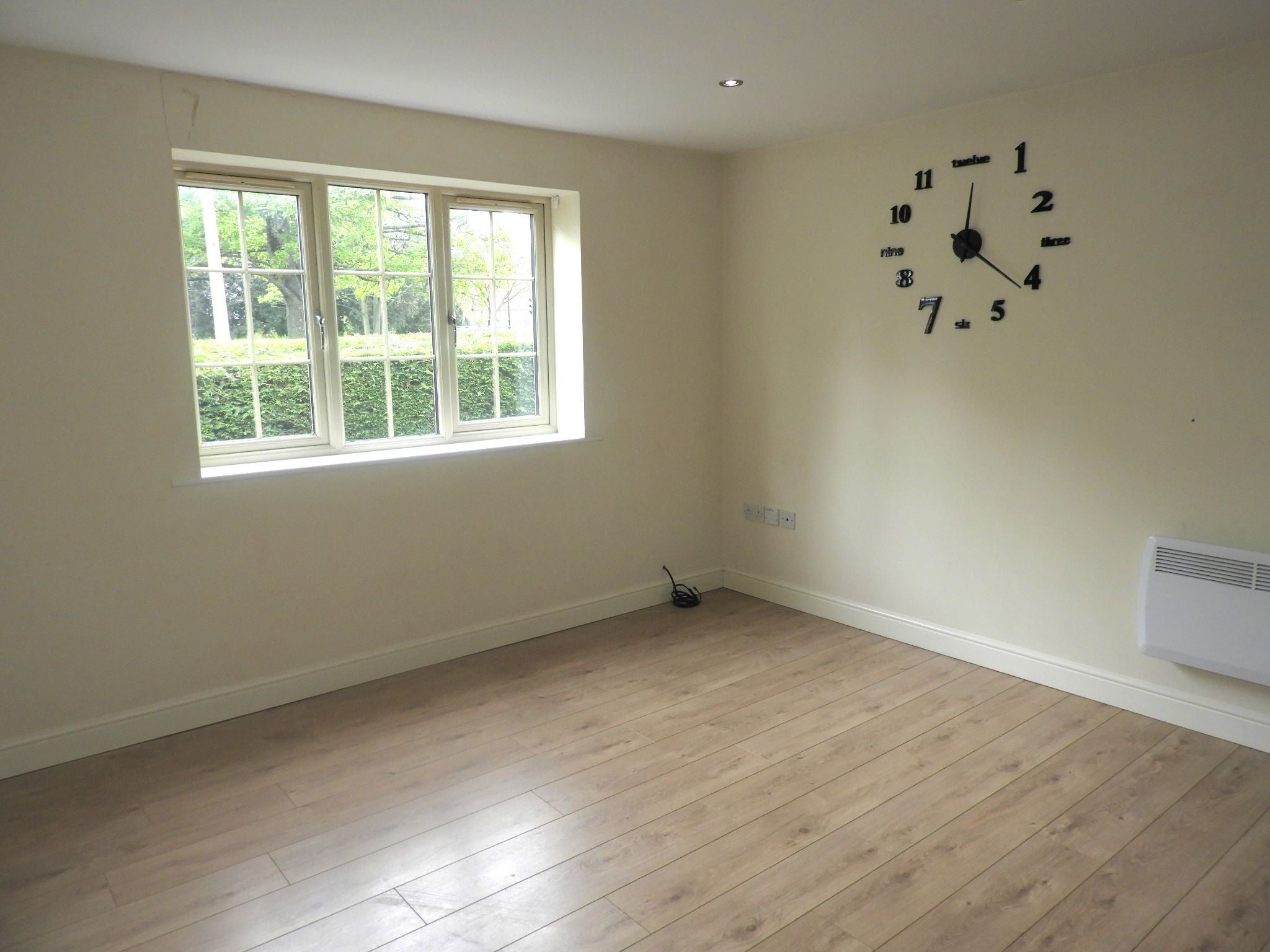 Flat Thorne Road in Doncaster
