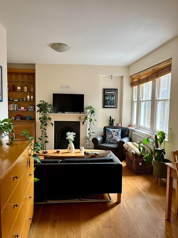 Room Highgate Road in Greater London