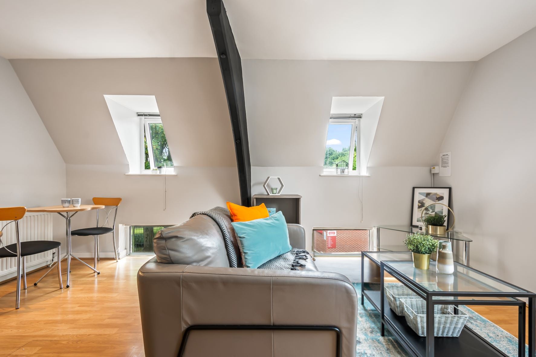 Flat Endecliff Mews in Leeds