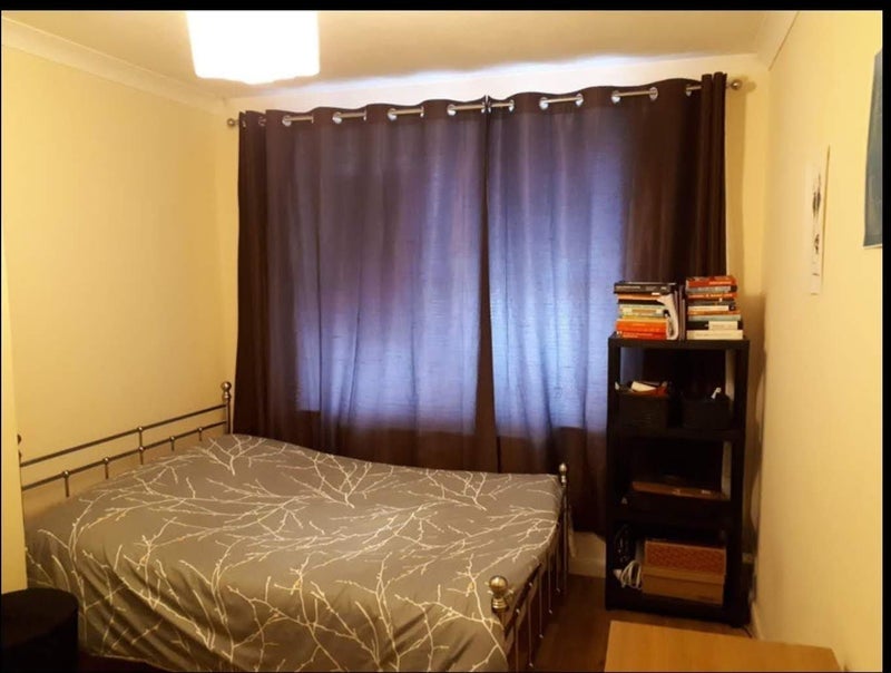 Room Porlock Street in Greater London