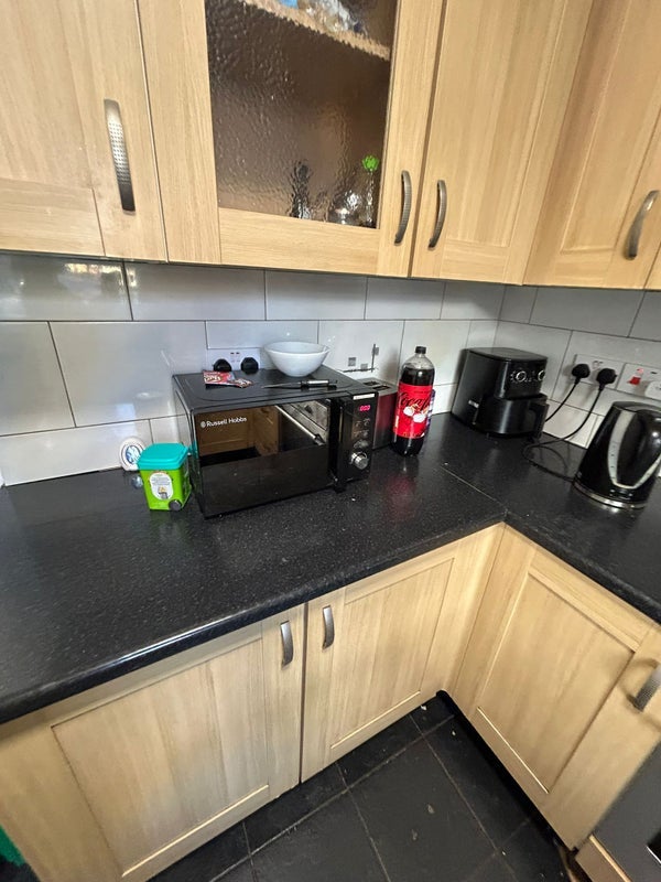 Room Porlock Street in Greater London