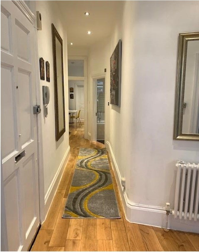 Flat Wymering Road in City of Westminster