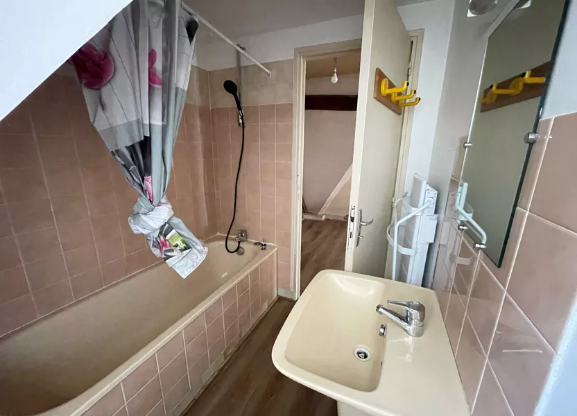 Appartement Place Aristide Briand à Château-Renault
