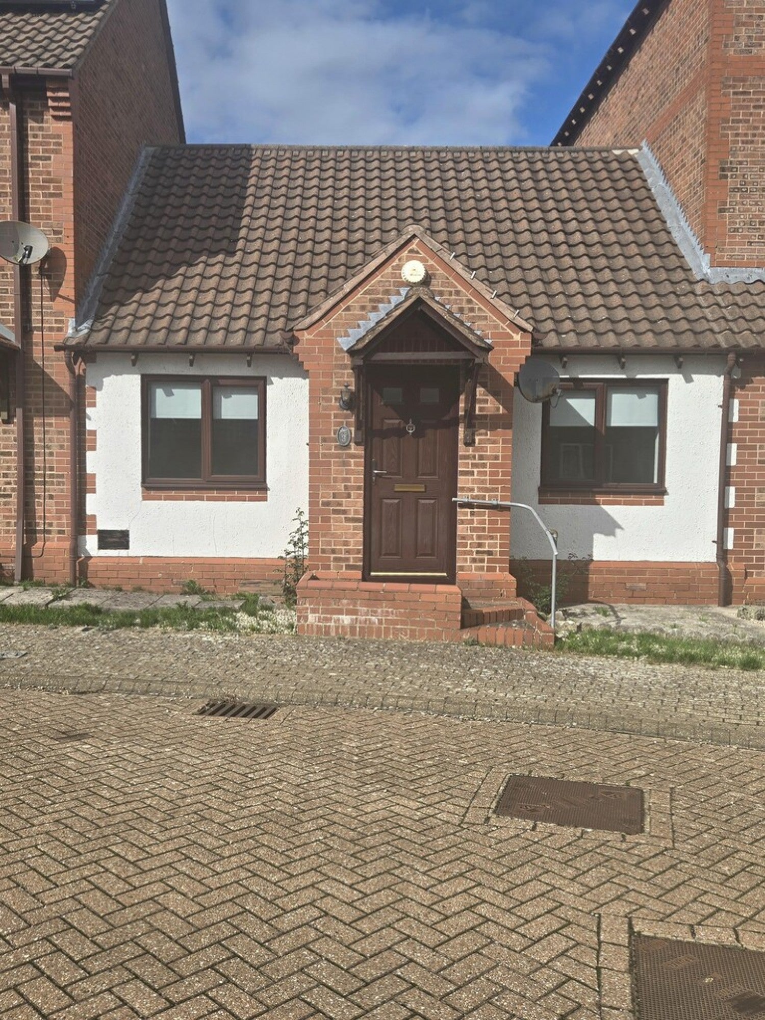 House Twitchen Lane in Milton Keynes