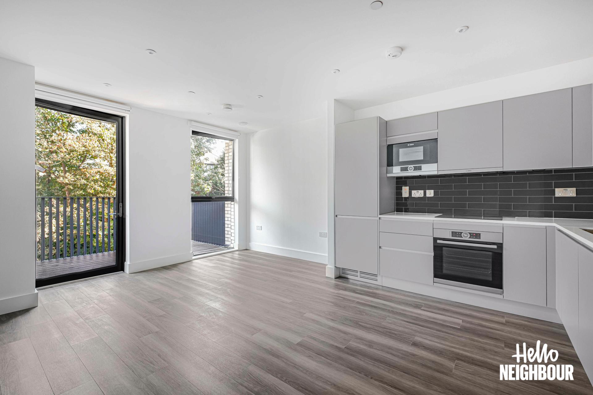 Flat May's Buildings Mews in Greater London