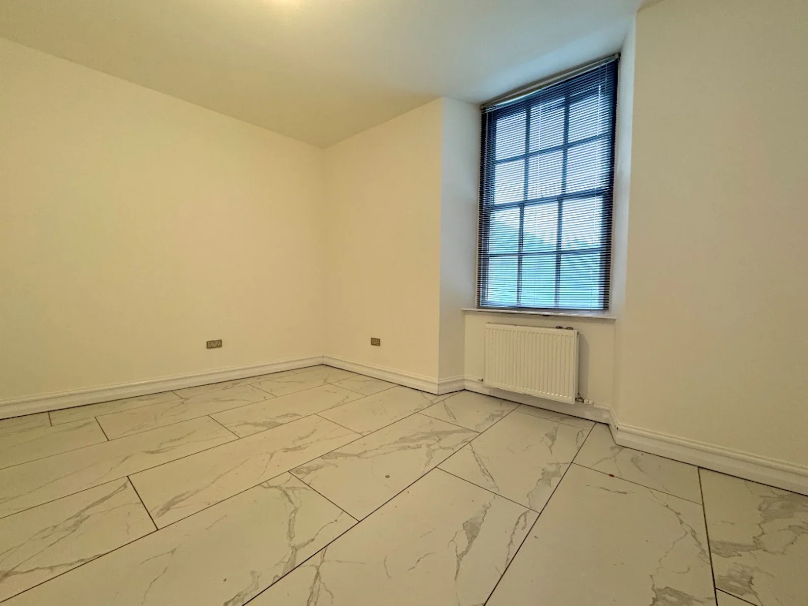 Flat George Street in Paisley