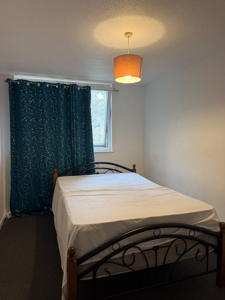 Room Datchelor Place in Greater London