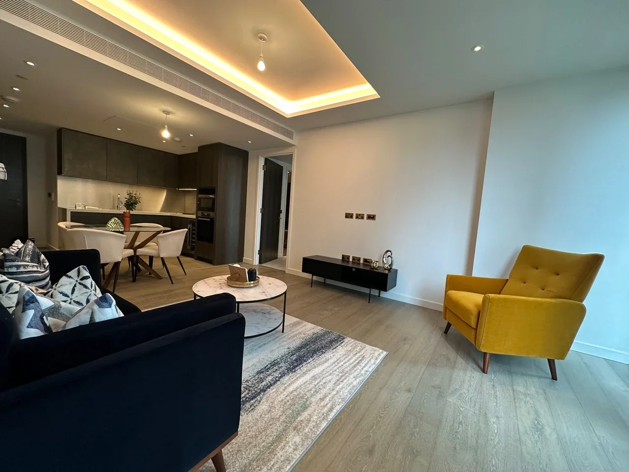 Flat Wandsworth Road in Greater London