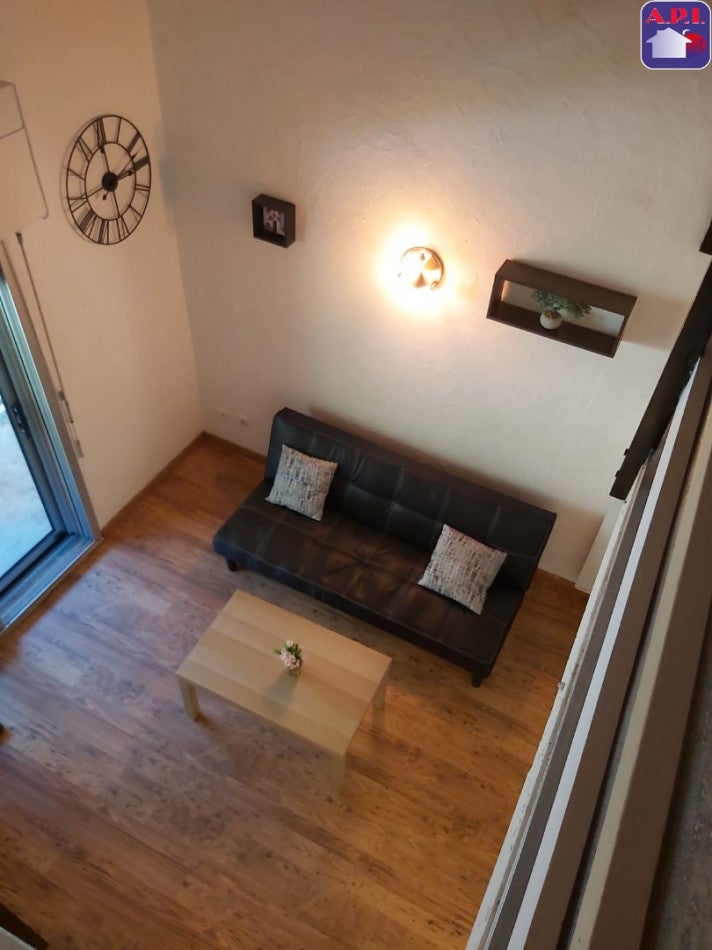 Flat Route d'Espagne in Savignac-les-Ormeaux