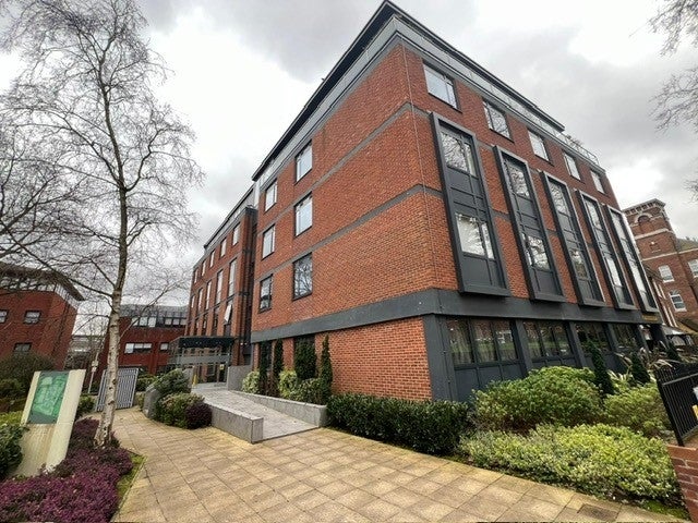 Flat River Lawn Road in Tonbridge and Malling