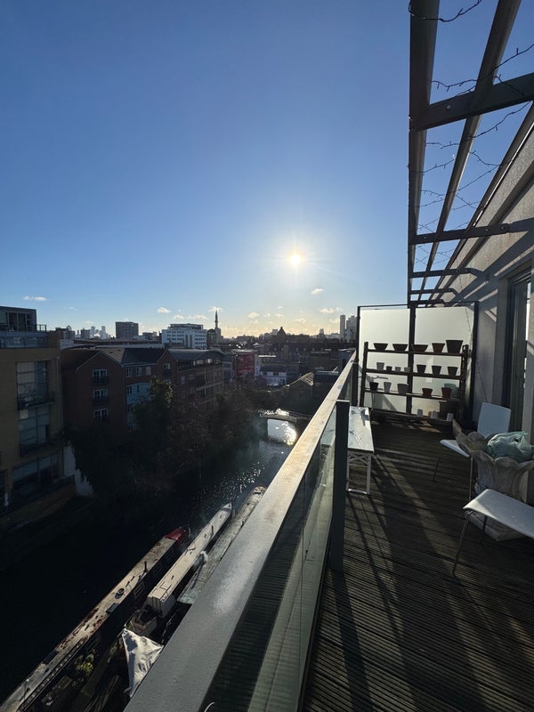 Room Hertford Road in Greater London