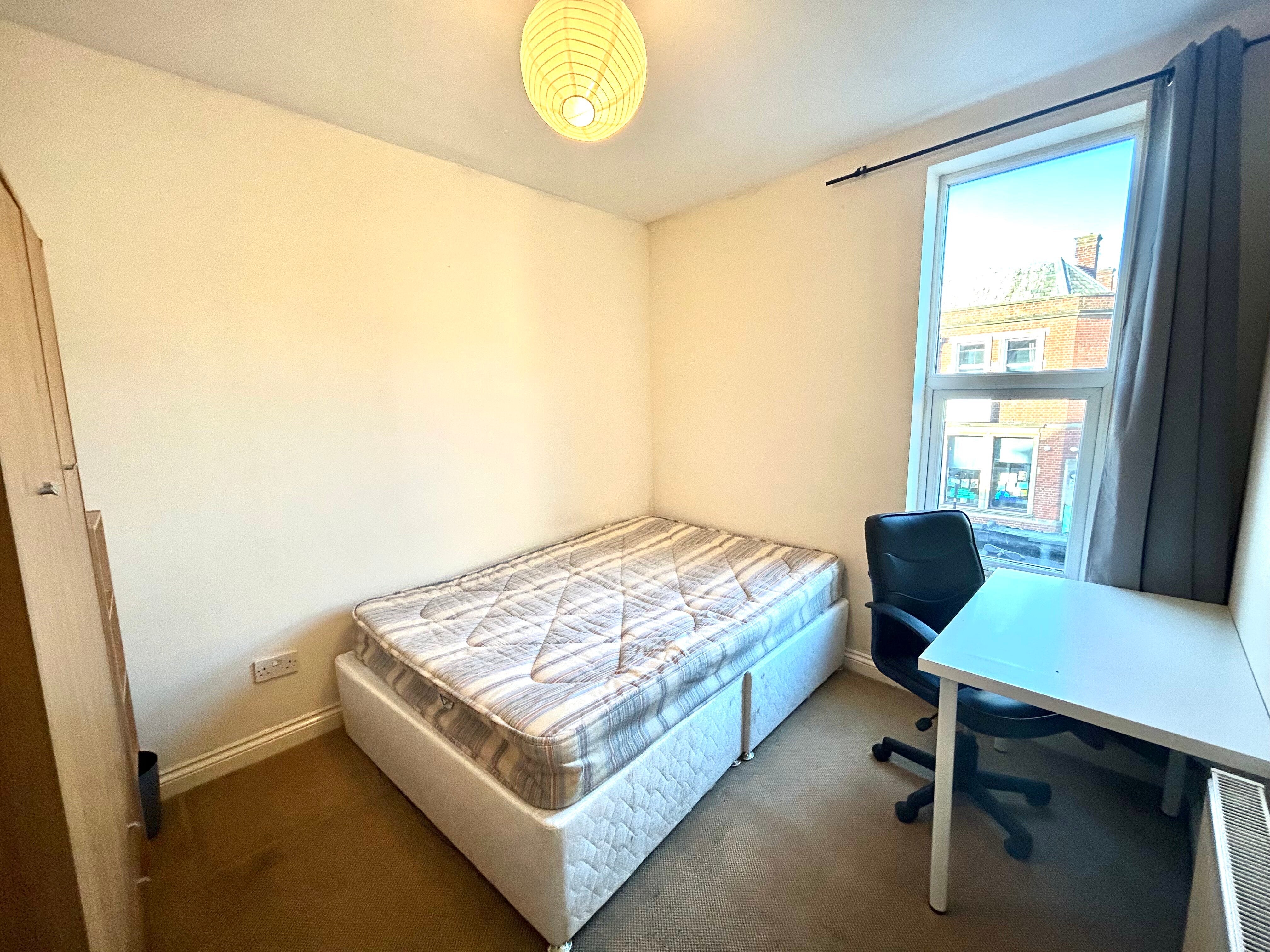 Flat Cowley Road in Oxford