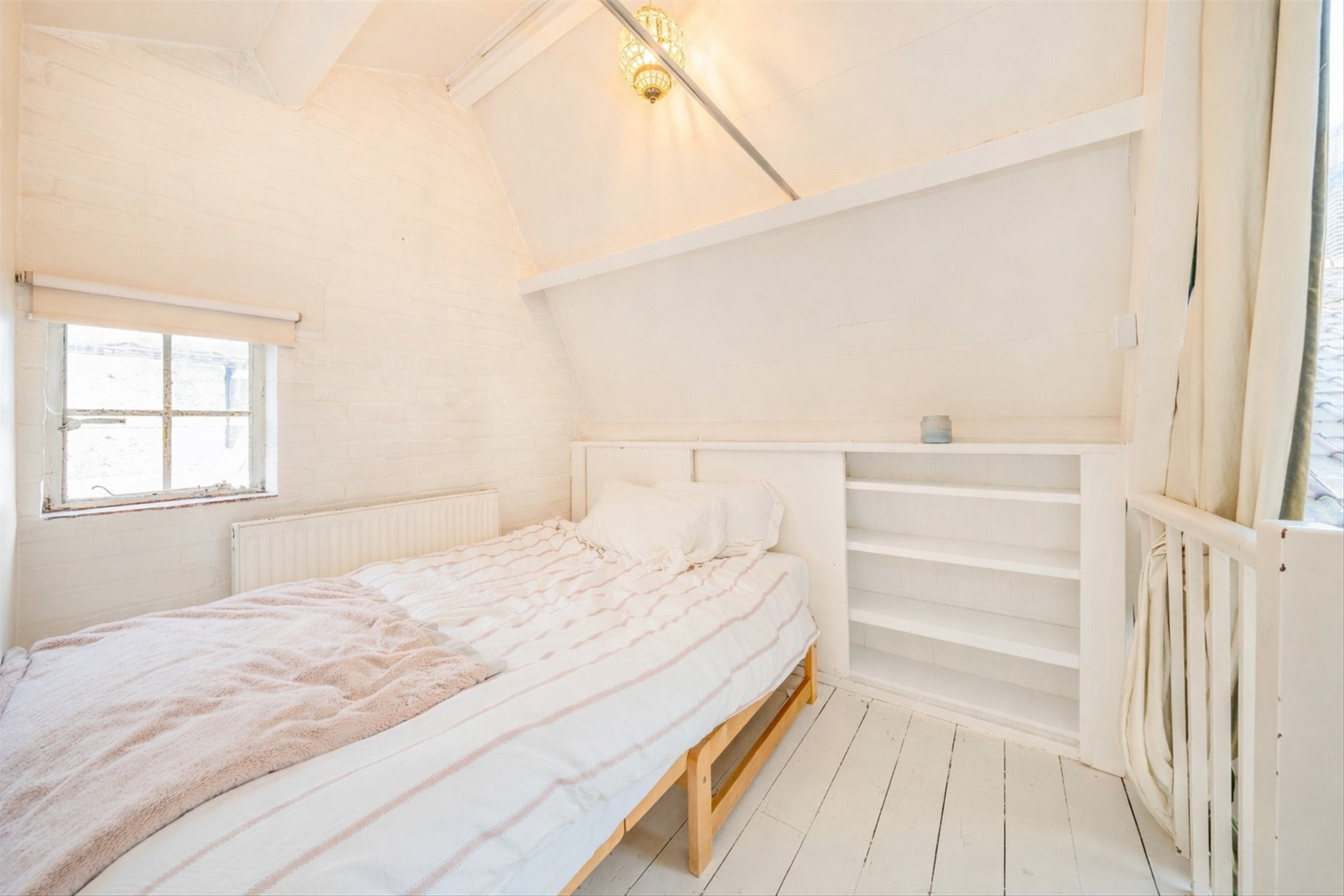 Flat Fulham Road in Greater London