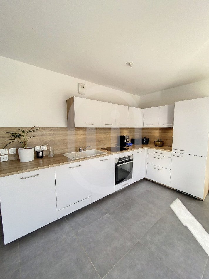 Flat Rue du Professeur Tédenat in Montpellier